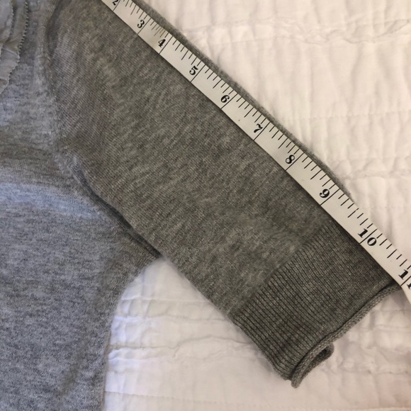 Banana Republic Grey Short Sleeve Light Sweater M - Picture 10 of 12